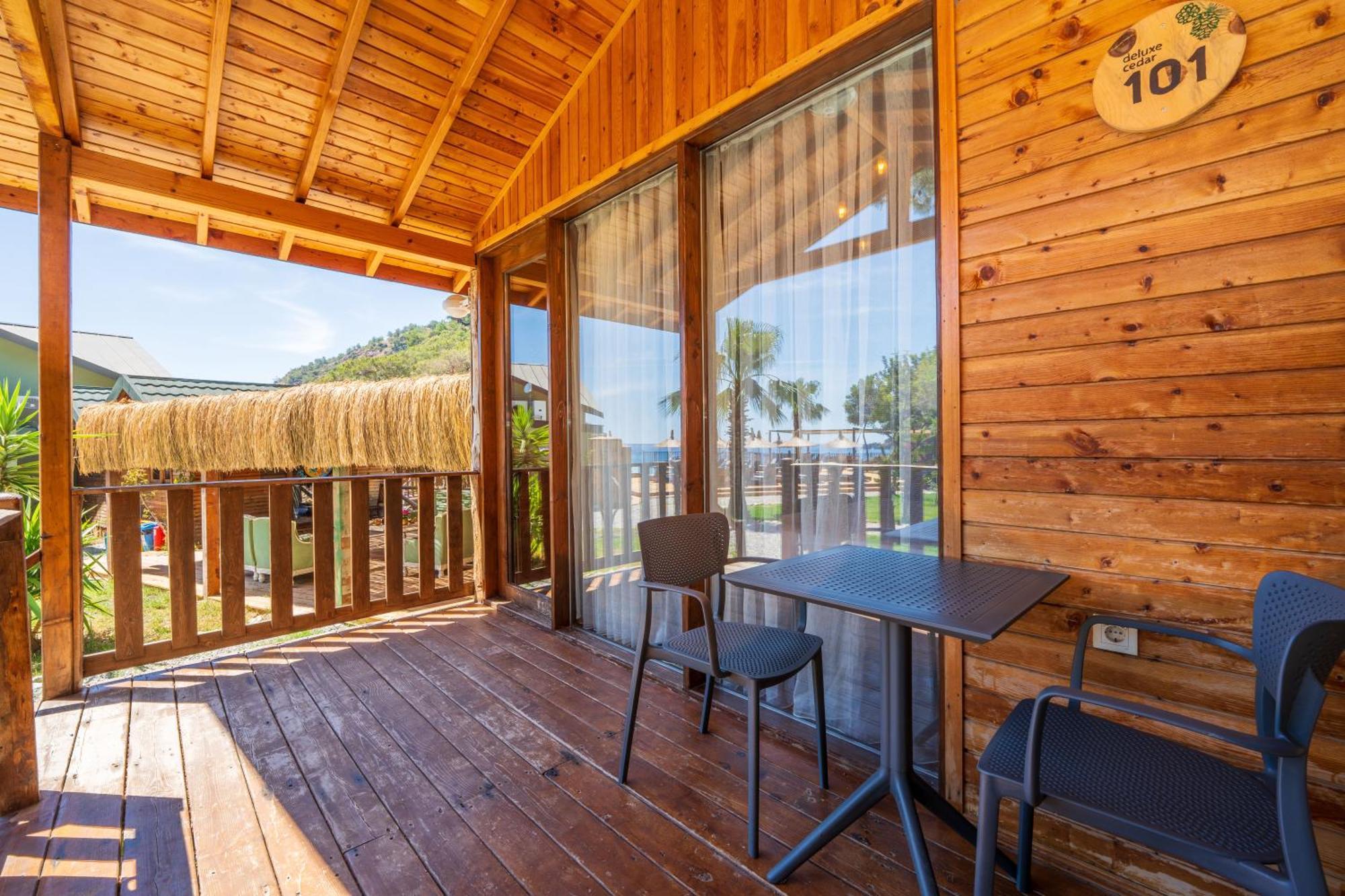 Sea Valley Lodge Faralya Exterior photo